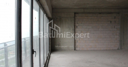 Квартира 75.89 м² - Леха и Марии Качинских, Батуми, Грузия