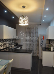 Квартира 160 м² - Зураба Горгиладзе, Батуми, Грузия