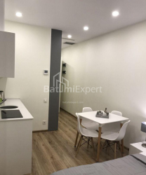 Квартира 30 м² - Руставели, Батуми, Грузия