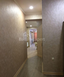 Квартира 122 м² - Зураба Горгиладзе, Батуми, Грузия