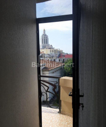 Квартира 110 м² - Зураба Горгиладзе, Батуми, Грузия