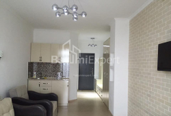 Квартира 35 м² - Нико Пиросмани, Батуми, Грузия