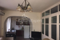 Квартира 55 м² - Шерифа Химшиашвили, Батуми, Грузия