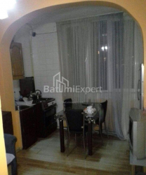 Квартира 80 м² - Петра Меликишвили, Батуми, Грузия