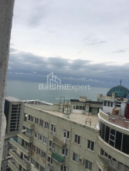 Квартира 55 м² - Зураба Горгиладзе, Батуми, Грузия