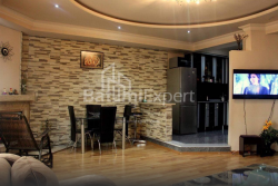 Квартира 110 м² - Селима Химшиашвили, Батуми, Грузия