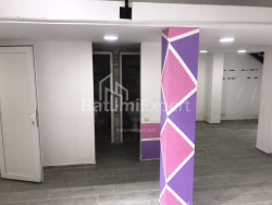 Офис 130 м² - Еквтиме Такаишвили, Батуми, Грузия