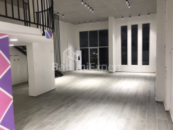 Офис 130 м² - Еквтиме Такаишвили, Батуми, Грузия