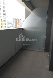 Квартира 28 м² - Шерифа Химшиашвили, Батуми, Грузия