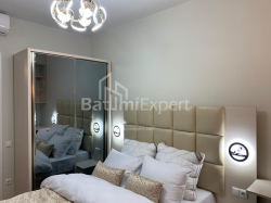 Квартира 84 м² - Шерифа Химшиашвили, Батуми, Грузия
