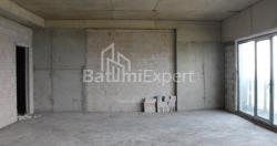 Квартира 75.75 м² - Леха и Марии Качинских, Батуми, Грузия